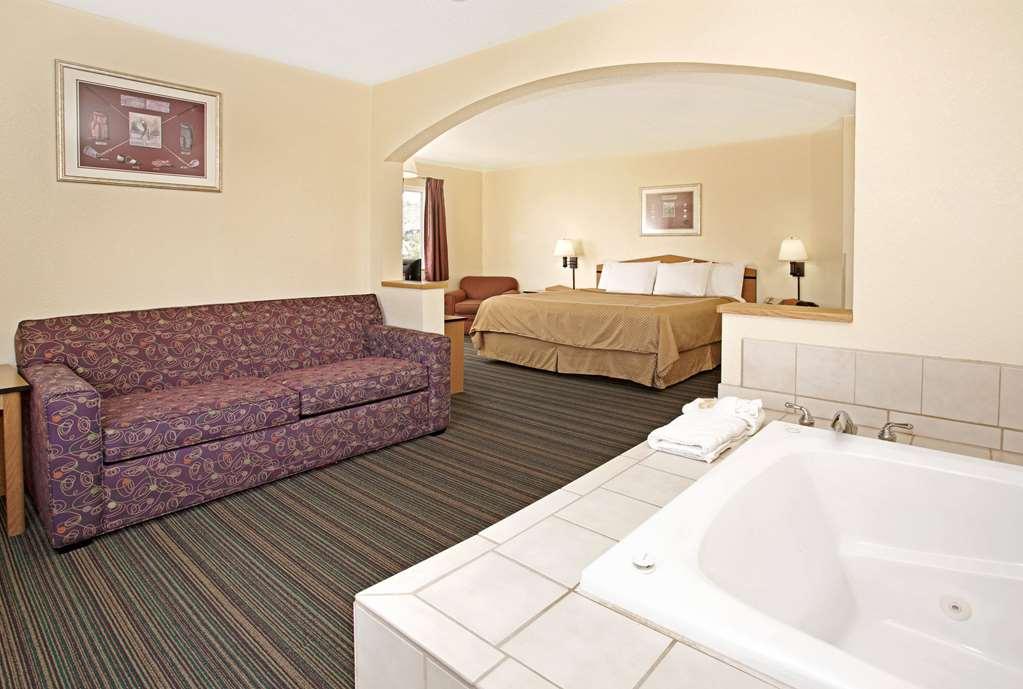 Days Inn & Suites By Wyndham Castle Rock Zimmer foto